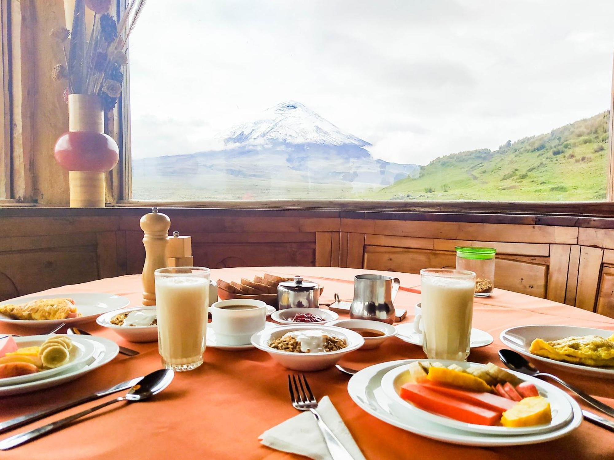 Hotel Tambopaxi Machachi Exteriör bild