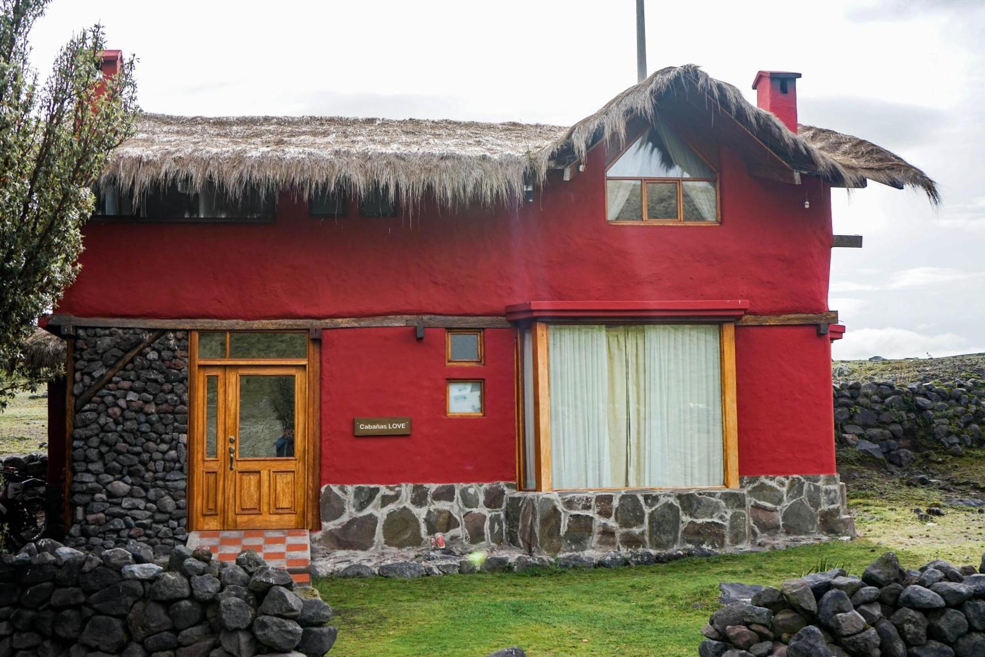Hotel Tambopaxi Machachi Exteriör bild